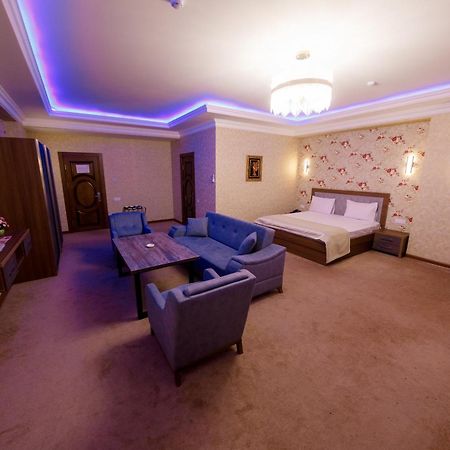 Ferienwohnung Royal Sapphire Boutique Baku Exterior foto
