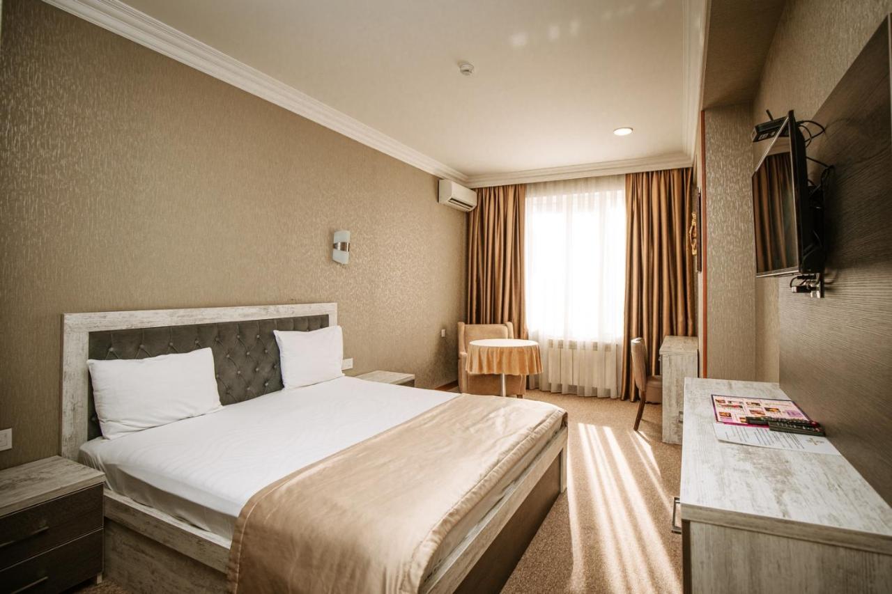Ferienwohnung Royal Sapphire Boutique Baku Exterior foto
